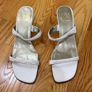**Ann Marino White Beaded Sandals